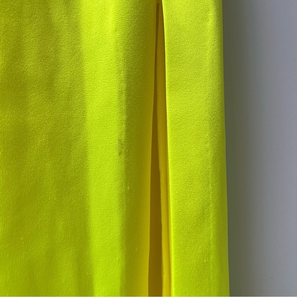 Alice + Olivia Eliza Neon Yellow Slip Dress – Silky Y2K Wedding Guest Party - Picture 12 of 16